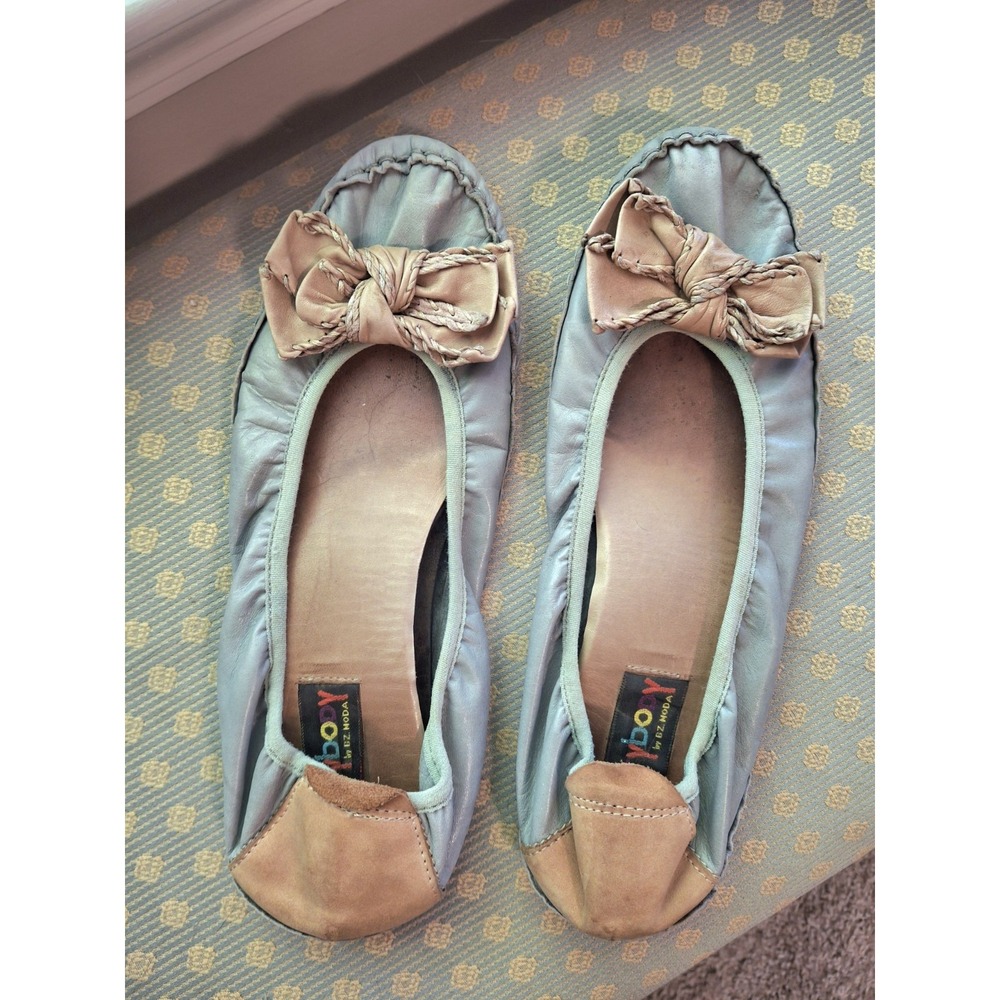 Everybody By BZ Moda Pale Blue Tan Leather Bow Ballet Flats Loafers Women's 41